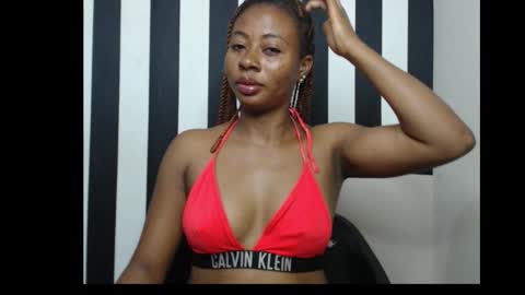 Queen online show from November 6, 11:57 am