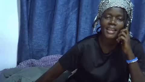 ebonybloom01 online show from September 27, 7:22 pm