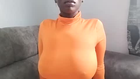 Ebony Melanie online show from March 11, 5:13 am