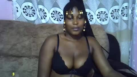 pretty online show from May 13, 10:19 pm