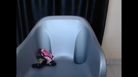 ebonyxxbae online show from January 13, 12:51 am