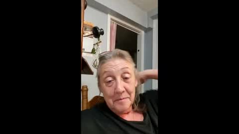 Lovebug1960 online show from April 21, 3:46 am