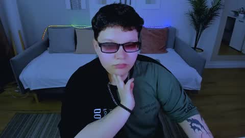 echoonox online show from April 23, 5:25 pm