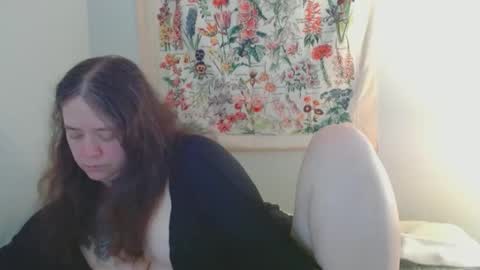 Weird Echo online show from April 22, 6:37 pm