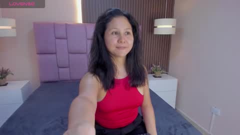 eclipse_divina online show from December 3, 3:29 am