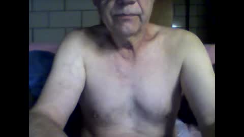 eddie595959 online show from December 11, 10:14 am