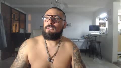 edgarram83 online show from February 8, 2:04 am