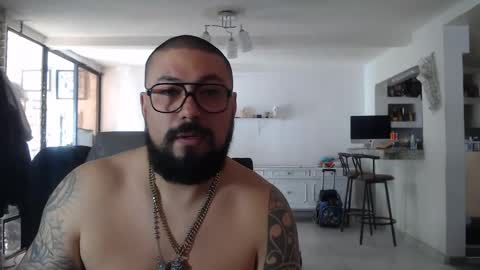 edgarram83 online show from February 1, 5:05 pm