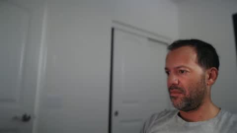 Snapshot of edge_masters chatting on September 27, 12:08 am EdgeM online show from September 27, 12:08 am