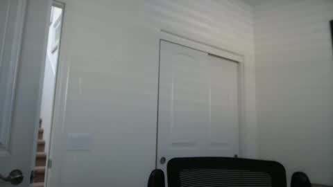 Snapshot of edge_masters chatting on September 29, 11:37 pm EdgeM online show from September 29, 11:37 pm