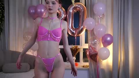 Lisa  online show from March 8, 2:04 am