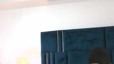 Edith online show from December 15, 9:49 am