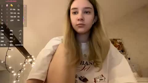 Snapshot of edlinhazleton chatting on October 1, 3:55 pm Dana online show from October 1, 3:55 pm