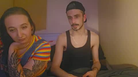 edmonton1985780 online show from March 20, 5:23 am