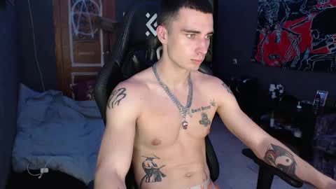 Snapshot of eduard_loveee chatting on September 14, 5:36 pm Eduar online show from September 14, 5:36 pm