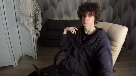 Snapshot of edvardblare chatting on September 14, 5:36 pm edvardblare online show from September 14, 5:36 pm