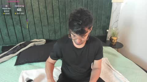 Eduardo online show from April 5, 3:47 am