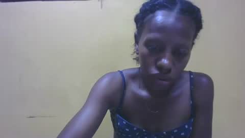 edwige770943 online show from April 18, 7:58 pm