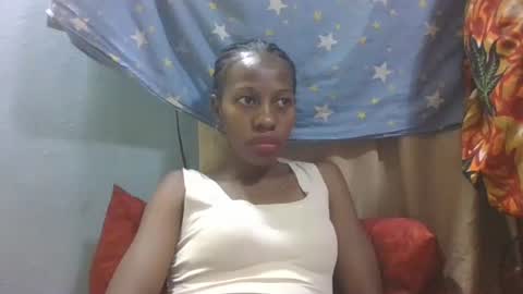 edwige770943 online show from April 16, 5:07 am