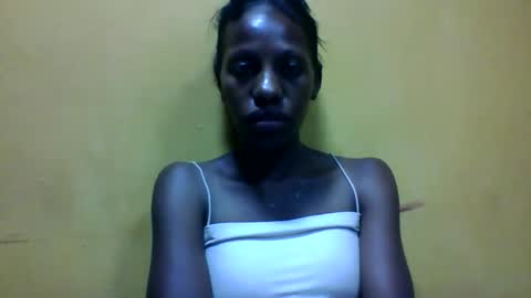 edwige770943 online show from April 19, 6:10 pm