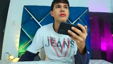 Edwin online show from April 17, 1:13 pm