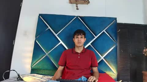 Edwin online show from April 20, 12:52 pm