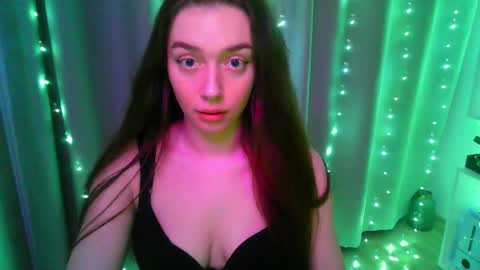 effie_balconii online show from February 9, 3:04 pm