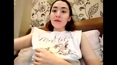 Effy online show from January 18, 3:43 pm