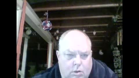 efriff online show from April 7, 10:39 am