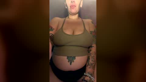 eggsma666 online show from April 19, 4:57 am