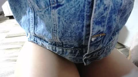 Snapshot of eibby_princess chatting on March 7, 6:02 am   online show from March 7, 6:02 am