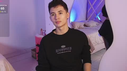 Eiden Blake online show from April 3, 1:34 am