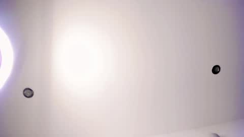 eileenn tanihara online show from March 1, 10:55 am