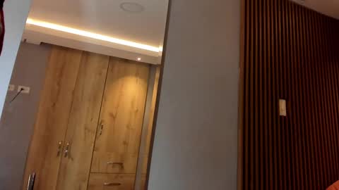 Eilin online show from February 28, 12:31 pm