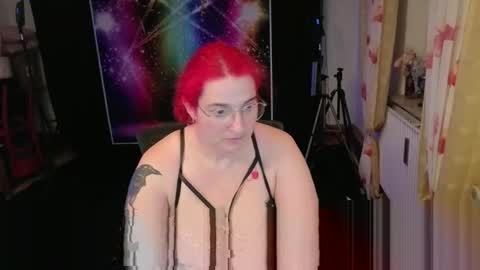 einfach_dani online show from February 10, 8:34 pm