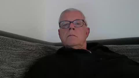 eisbaer1957 online show from March 19, 5:18 pm