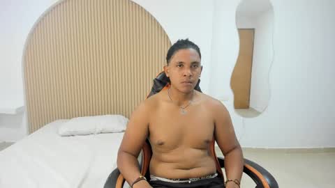 ekko_s online show from June 8, 11:22 am