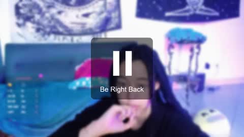 Snapshot of ela_0 chatting on January 29, 5:45 pm Ela  Help me reach 100 thumbs up online show from January 29, 5:45 pm