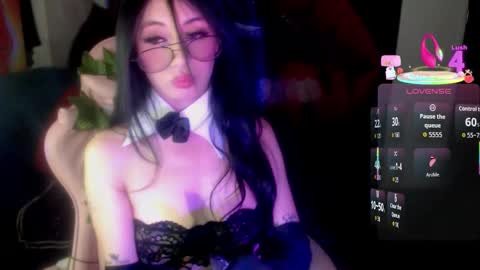 ELA  online show from November 15, 12:56 am