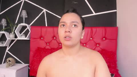 Ela online show from January 26, 8:02 pm