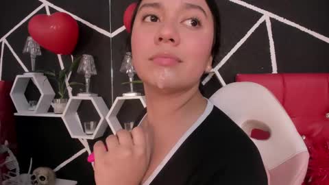 Ela online show from March 6, 10:36 pm