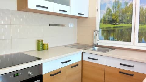 Ela online show from October 24, 7:53 am