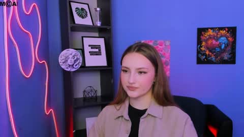 Elara online show from April 22, 11:17 am