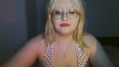 elayne_sweet online show from June 4, 6:30 am