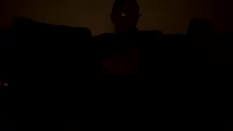 Snapshot of elckdog chatting on October 12, 3:21 am elckdog online show from October 12, 3:21 am