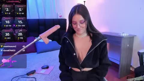 Elecktra online show from March 8, 10:45 pm