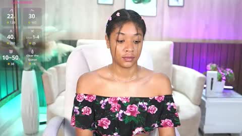 Electra Jones online show from November 12, 11:45 am