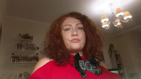 Scarlet online show from April 28, 7:18 pm