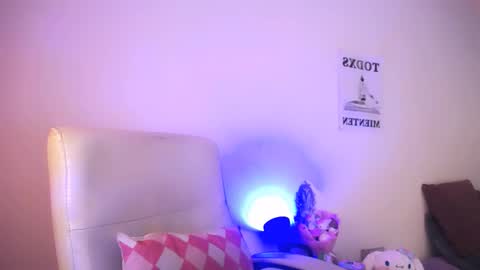  Elektra Sky  online show from March 22, 10:25 pm