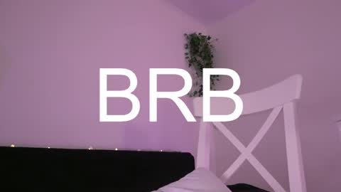 elena_li online show from February 18, 4:15 am